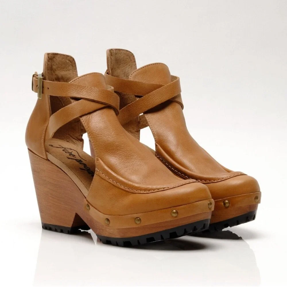 Free People Brown Leather Platform Clog Mules - Picture 9 of 11